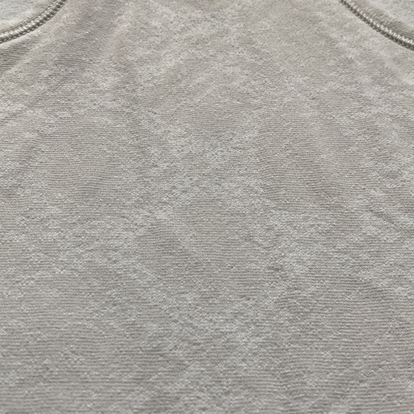 ATHLETA XS Speedlight Snake Tank in Delicate Pink Racerback Pattern Lightweight - Picture 6 of 7